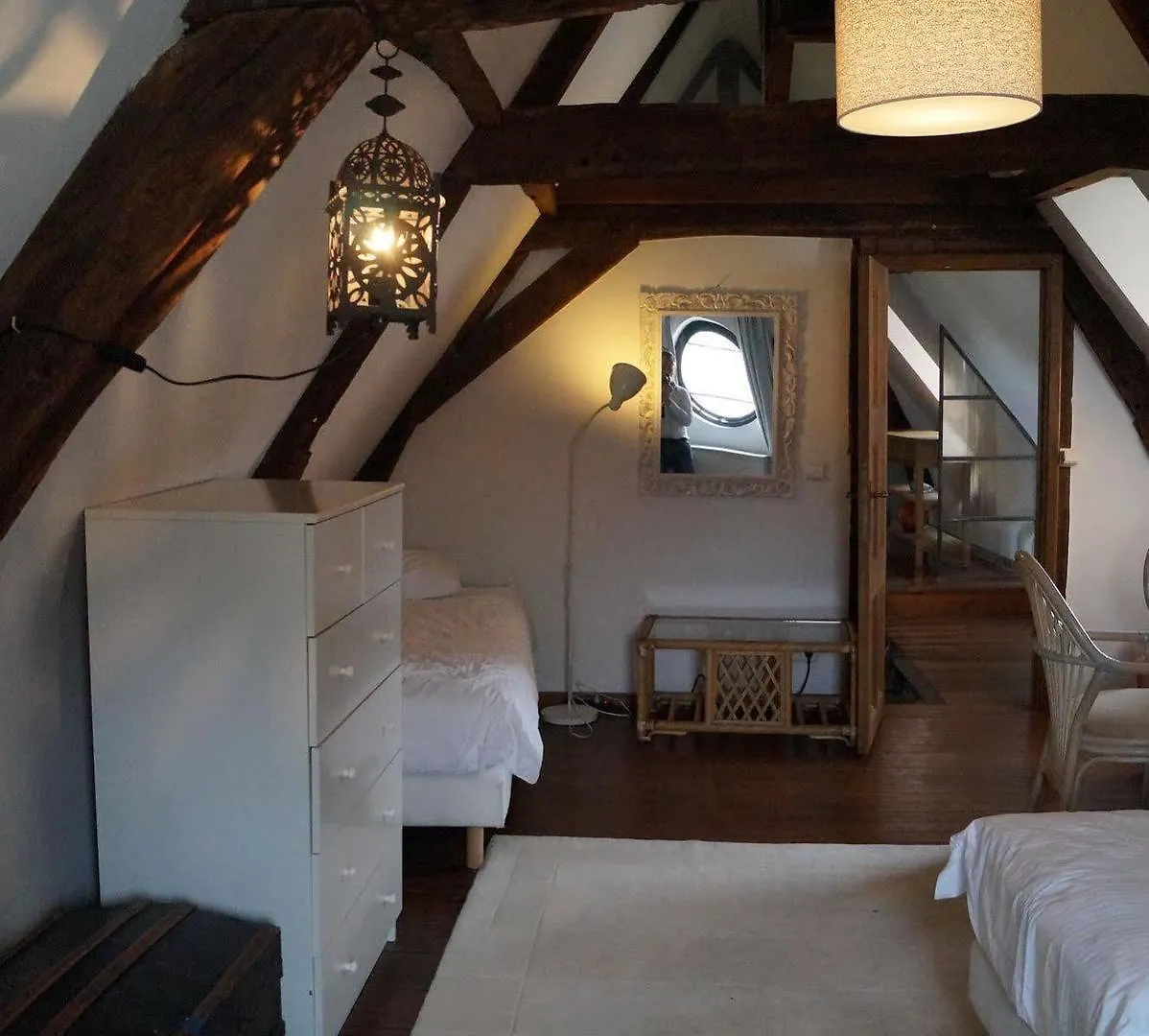 *** Hotel The Captaincy Guesthouse Brussels Belgium