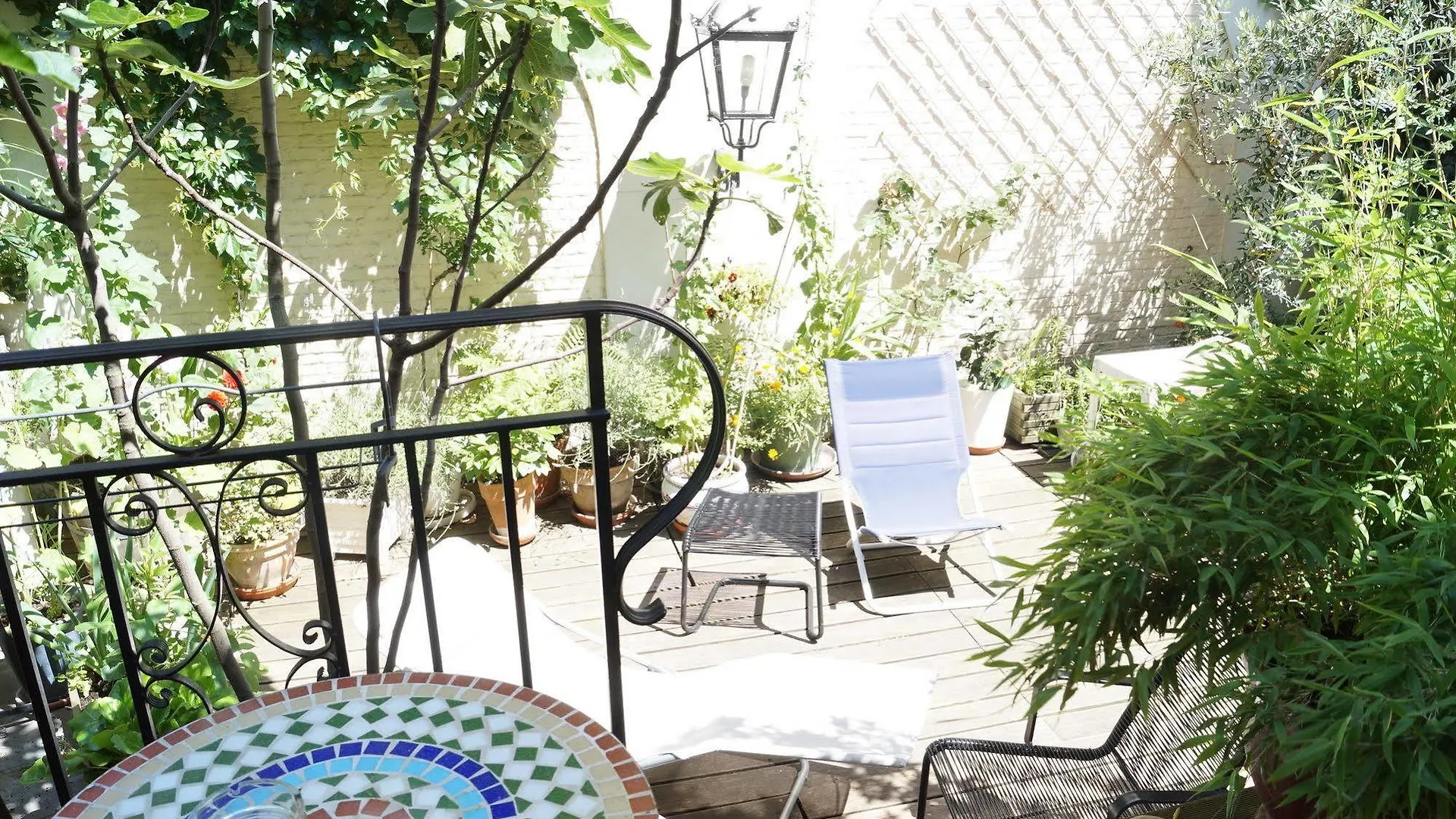 The Captaincy Guesthouse Brussels Hotel