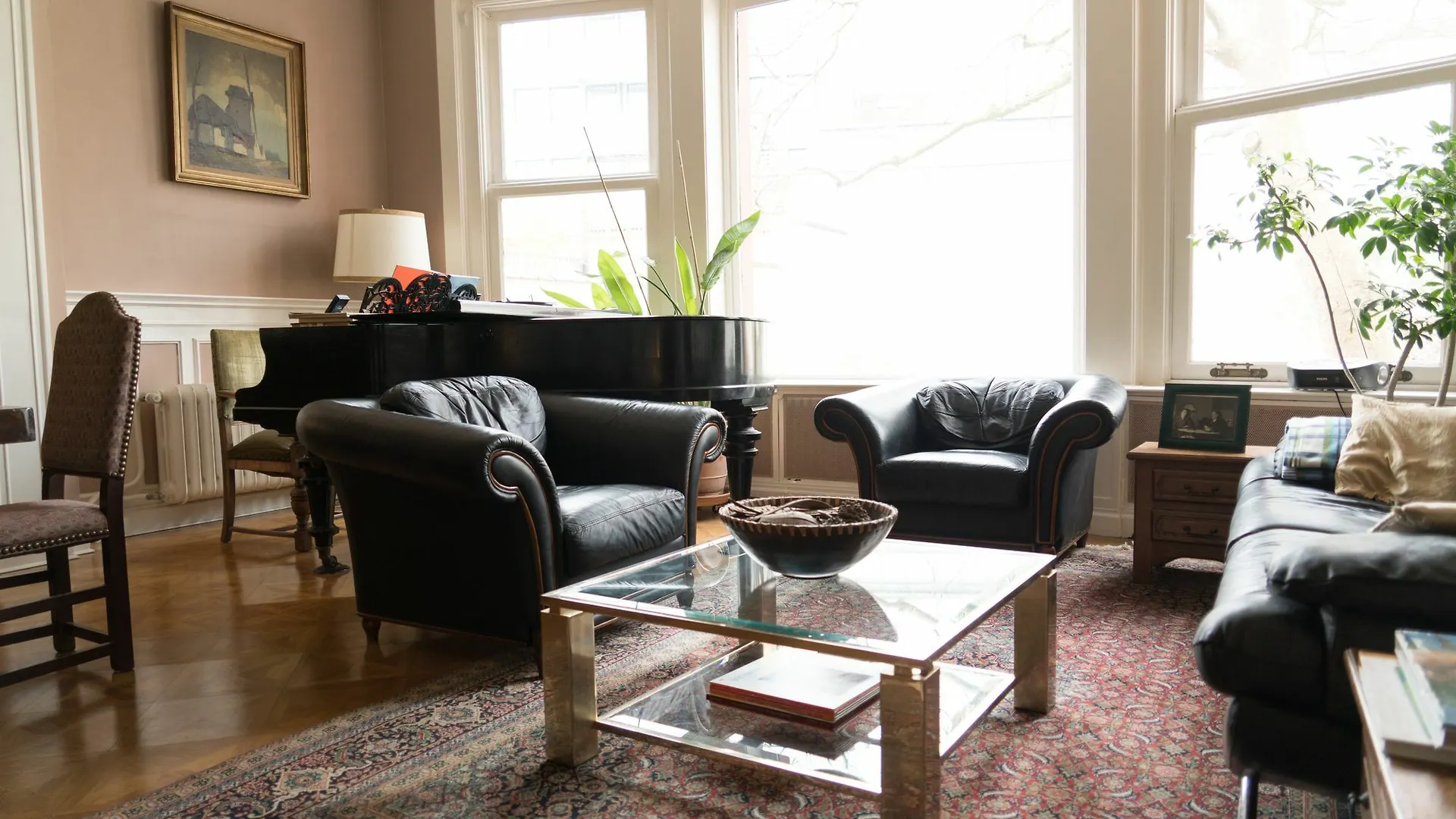 The Captaincy Guesthouse Brussels Belgium