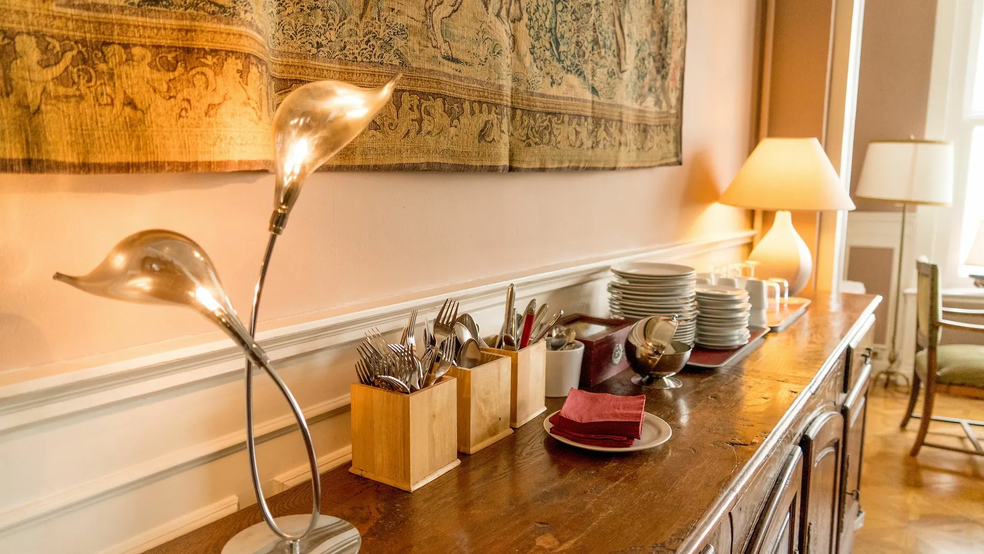 The Captaincy Guesthouse Brussels